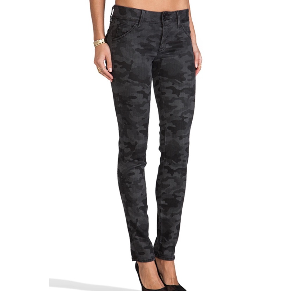 Collin Camo Skinny in Vintage Grey